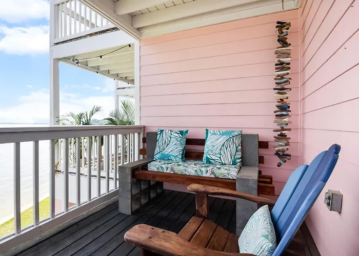 Bayfront Paradise-steps To Pool Kayaking